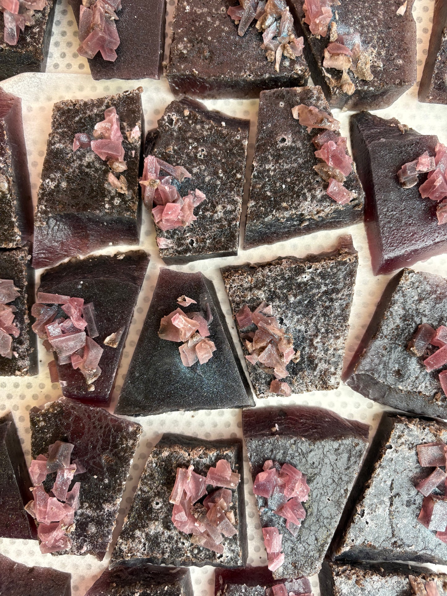 Playa Negra- Ube Cookies & Cream- Crystal Candy/ Kohakutou